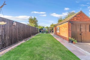 Photo 33- click for photo gallery